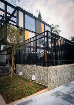 Imagem Conjunto comercial com 266m2 no Alto de Pinheiros.