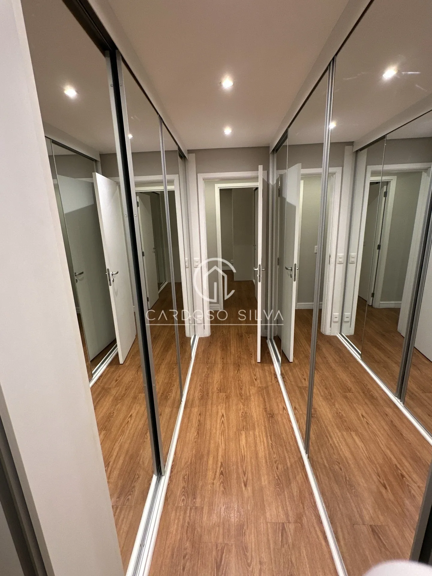 Imagem Apartamento de 198m2 no Condomínio Premier Espaço Cerâmica em São Caetano do Sul