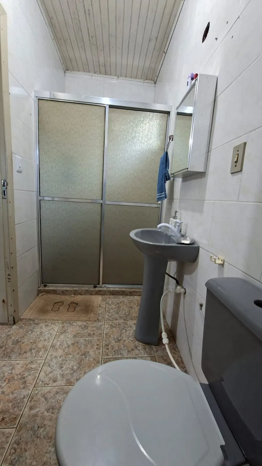 Imagem Casa com amplo pátio e excelente espaço no bairro Mendanha!