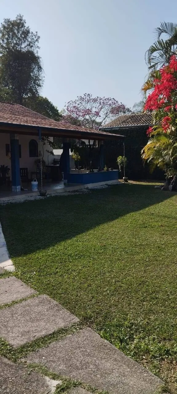 Imagem Condomínio Village Paineiras - Casa Estilo Colonial