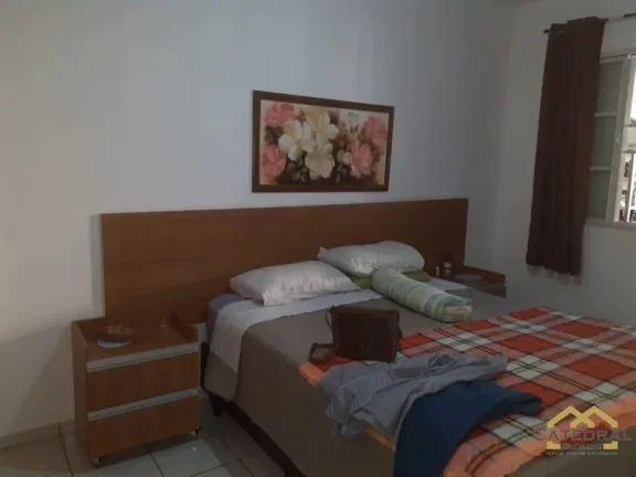 Imagem CASA COM 4 DORMITÓRIOS À VENDA, 245 M² POR R$ 650.000,00 - JARDIM CAÇULA - JUNDIAÍ/SP