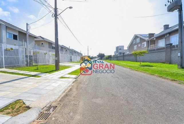 Imagem Sobrado com quintal no Xaxim