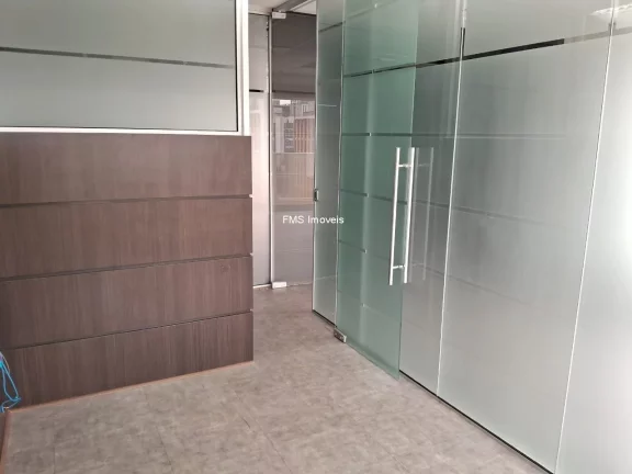 Imagem Conjunto comercial com 214m² próximo da Berrini.