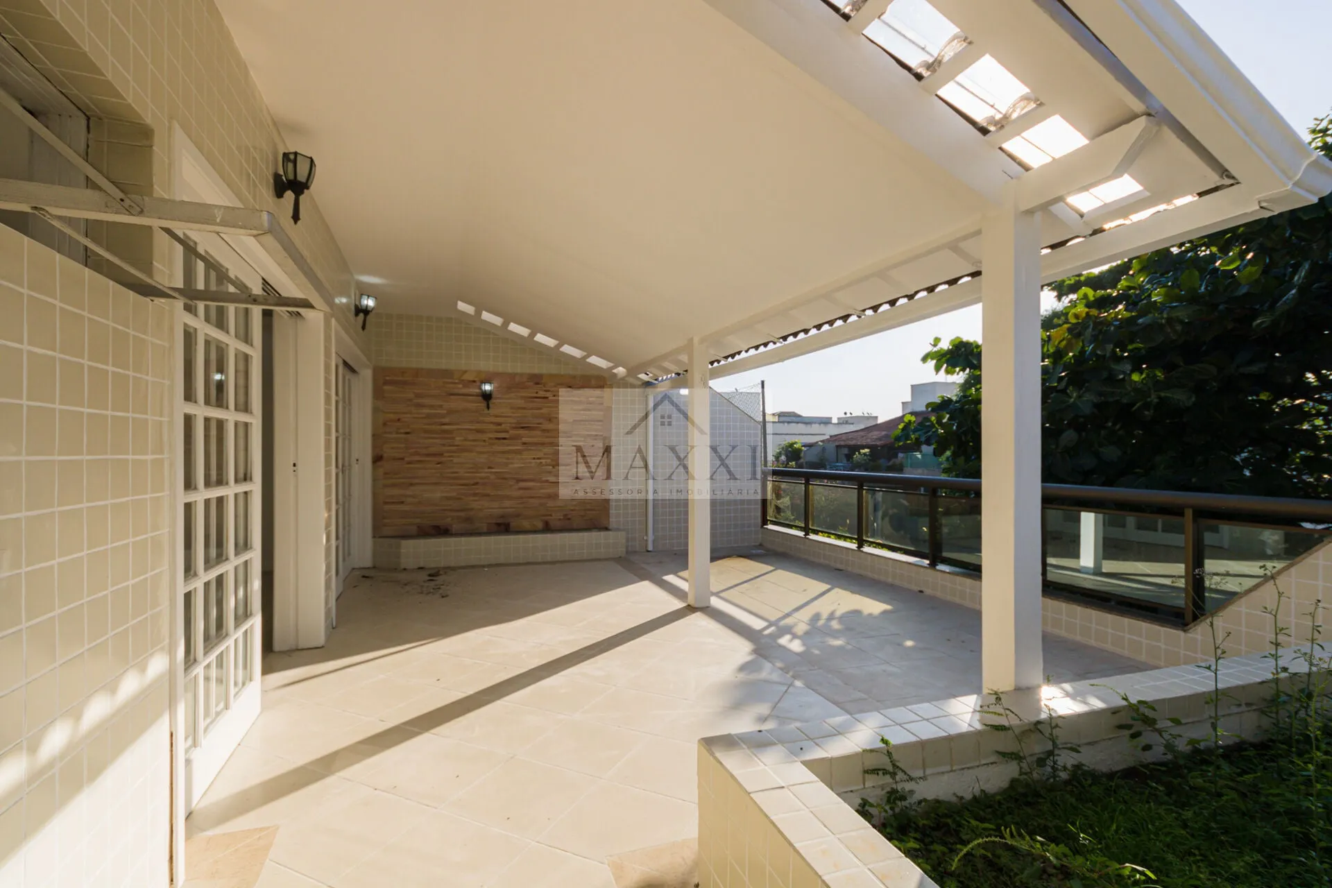 Imagem Condomínio Edifício Santa Cecília - Apartamento Cobertura Duplex em Recreio dos Bandeirantes, Rio de Janeiro/RJ