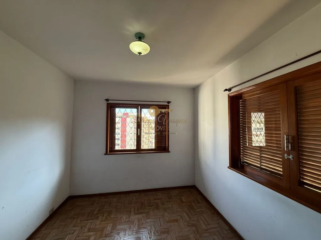 Imagem Casa para Venda em Teresópolis / RJ no bairro Várzea