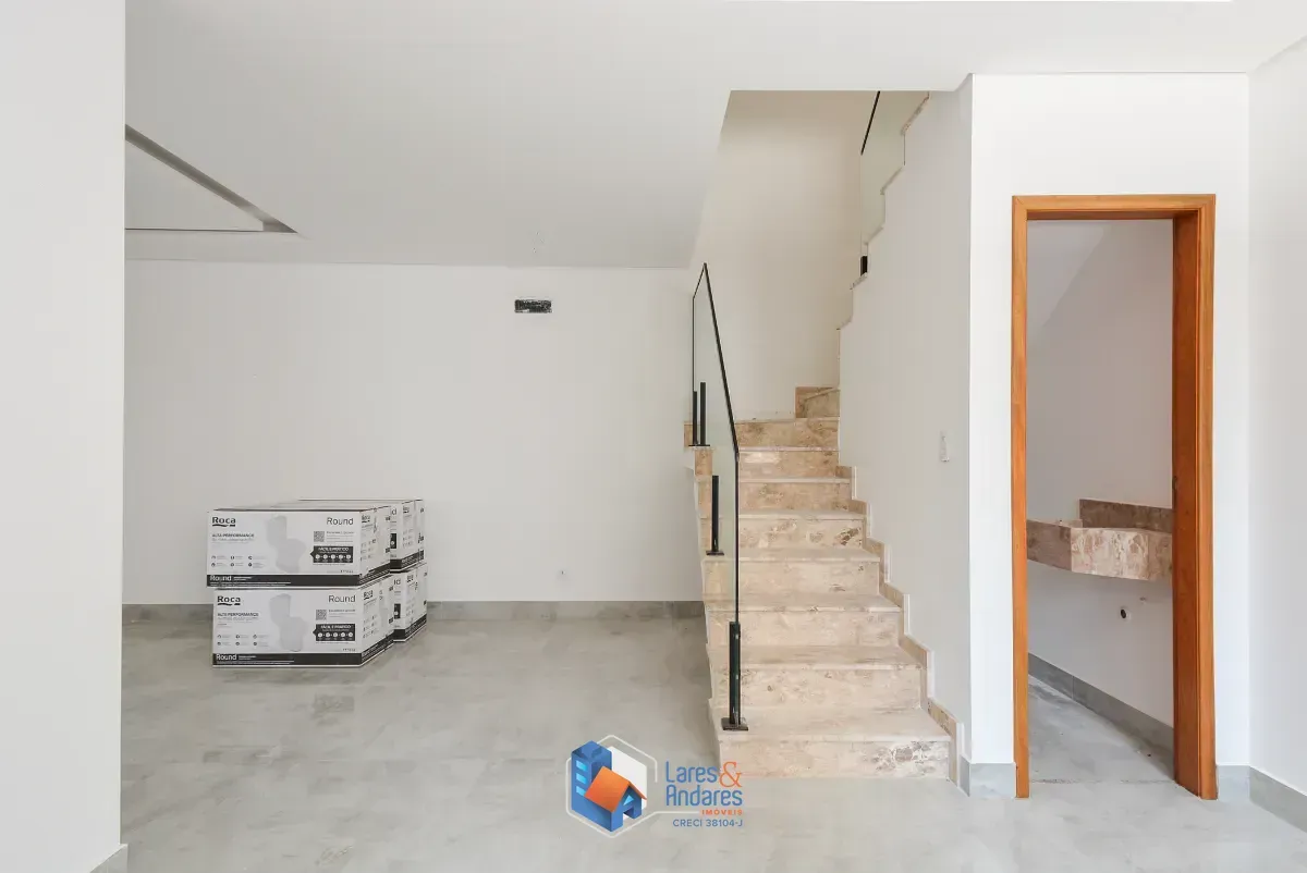 Imagem Sobrado para venda em Vila Gumercindo com 3 quartos, sendo 1 suíte, 150m²