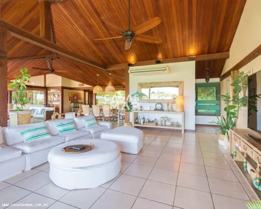 Imagem Casa Frente Mar para Temporada em Armação dos Búzios / RJ no bairro Geribá