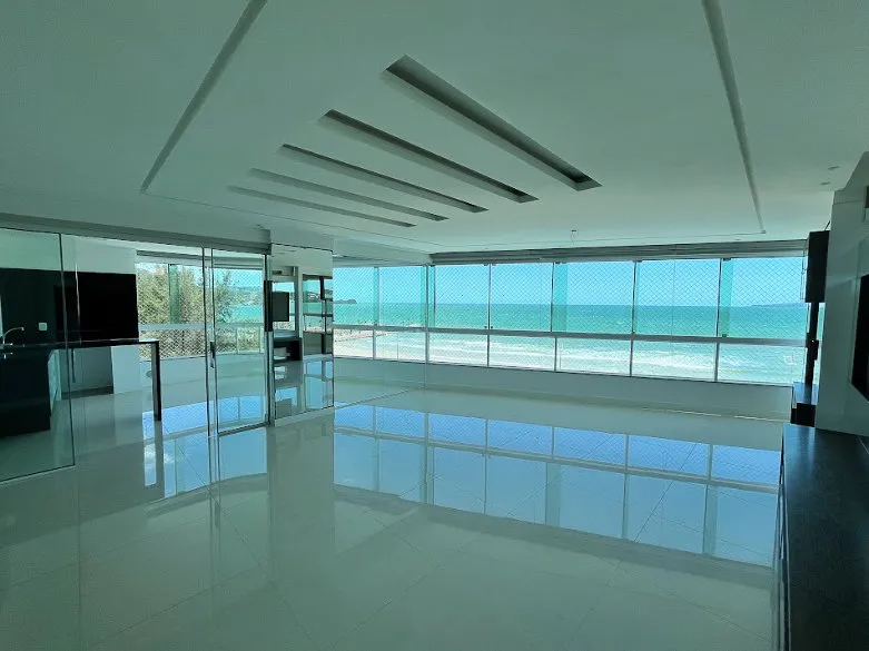 Imagem Sun City FRENTE MAR 3 suítes na faixa de areia mais exclusiva de Itapema!