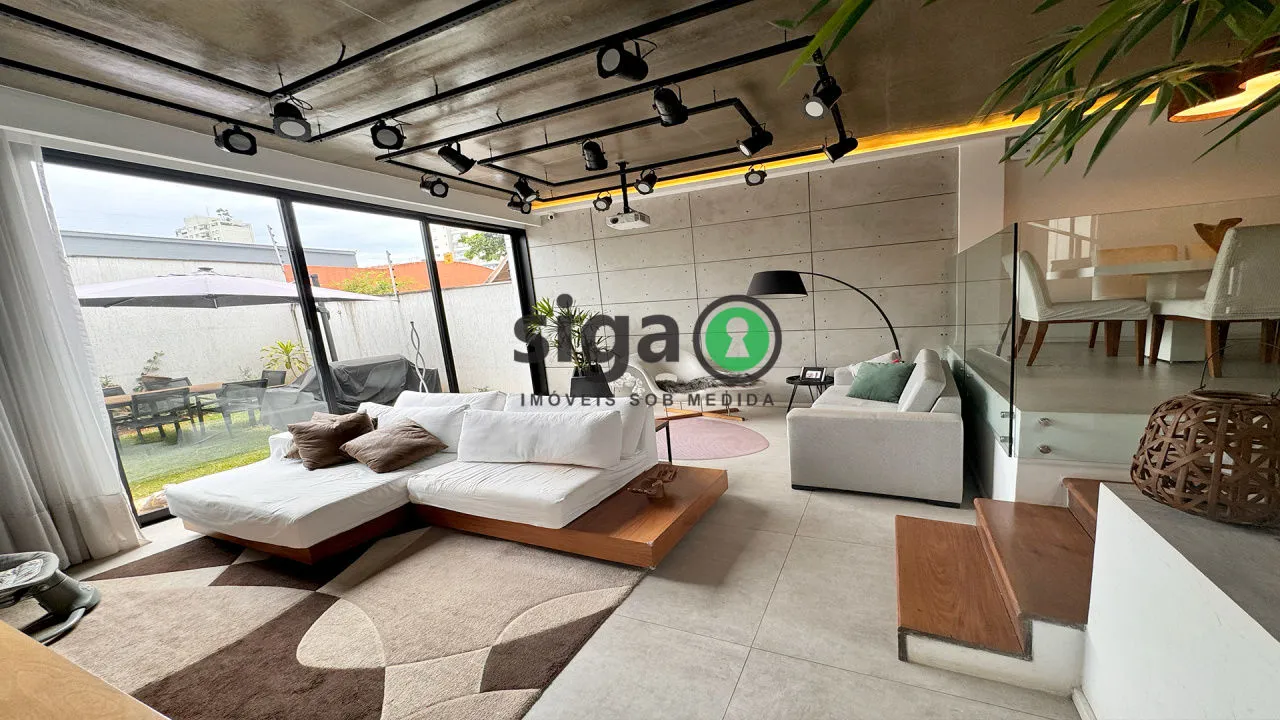 Foto do imóvel Casa á Venda em Campo Belo - 3 quartos. 192m², 2 vagas