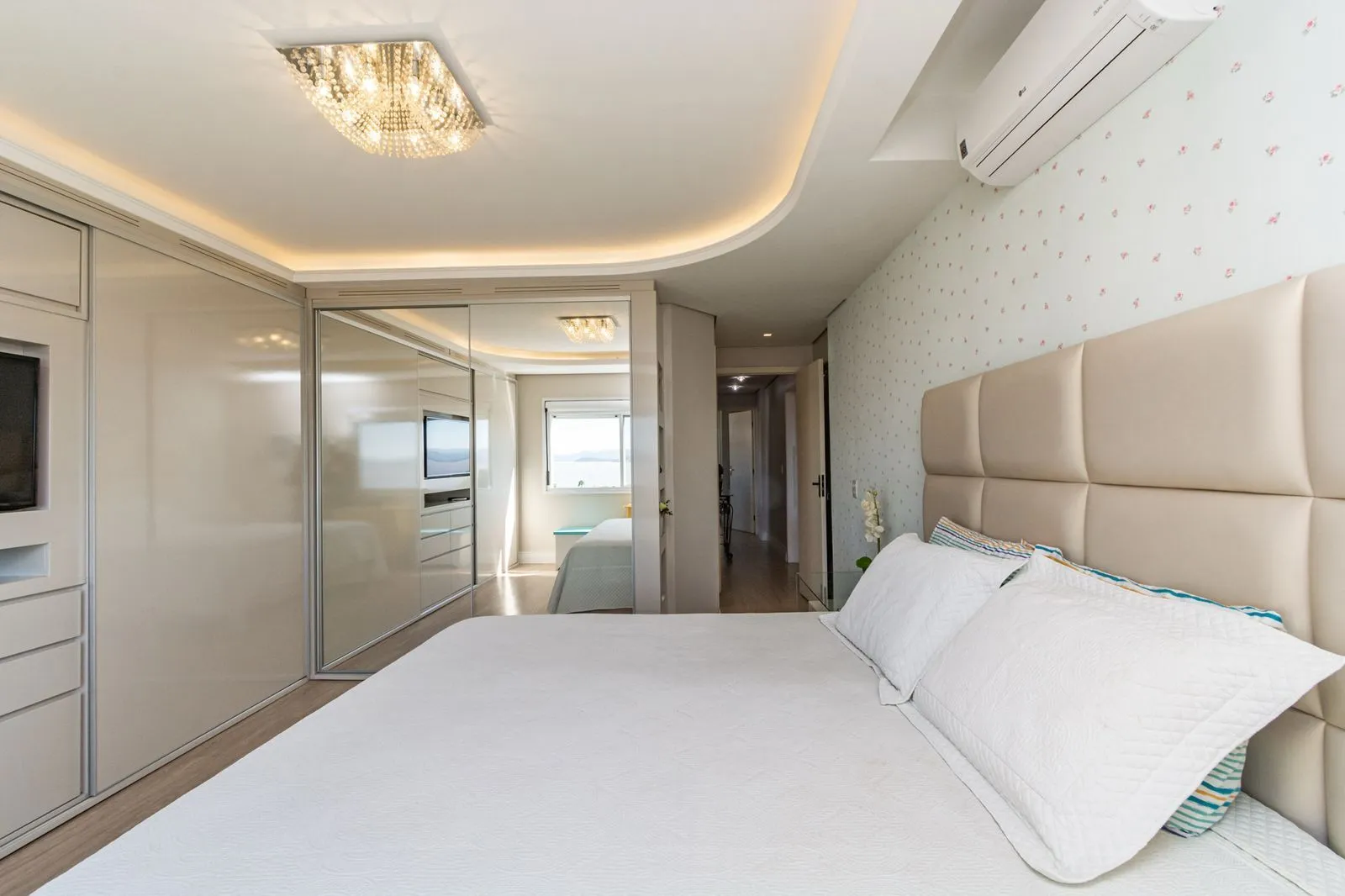 Imagem APARTAMENTO 3 DORMITORIOS