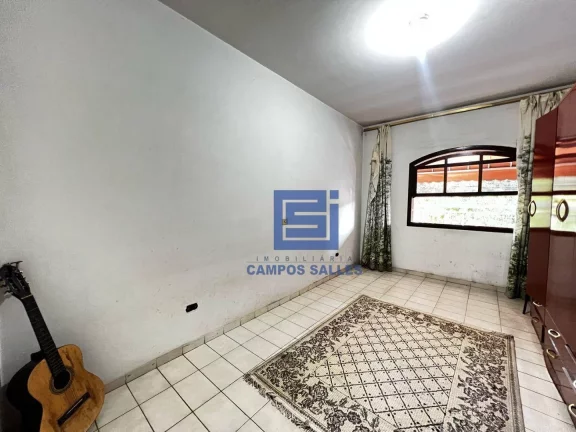 Imagem Casa com 3 dormitórios à venda, 177 m² por R$ 520.000 - Centro - Socorro/SP