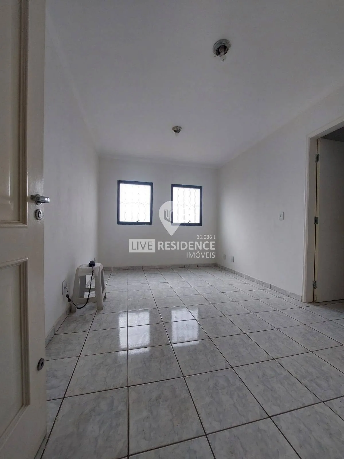 Foto do imóvel Apartamento Térreo à venda / Residencial Beija Flor!