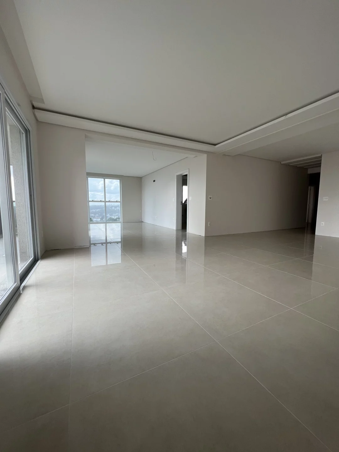 Imagem Apartamento 3 quartos sendo 3 suítes para venda no bairro Nossa Senhora de Lourdes em Caxias do Sul