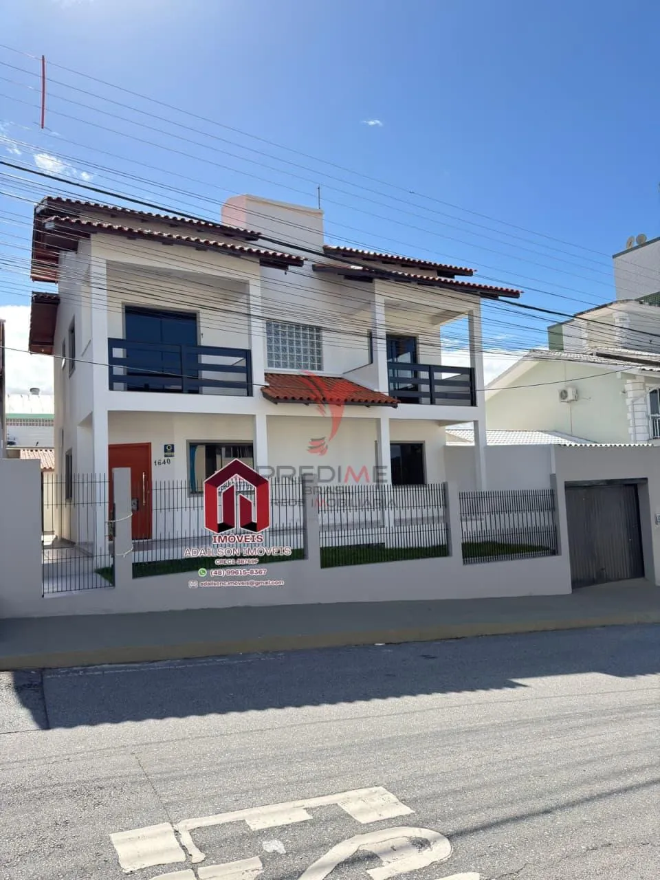 Foto do imóvel Casa com edícula , churrasqueira. SAO JOSÉ -SC - Completa, Reformada e Pronta para Morar! em Rua Nove de Julho, 1 - Ipiranga, São José - SC