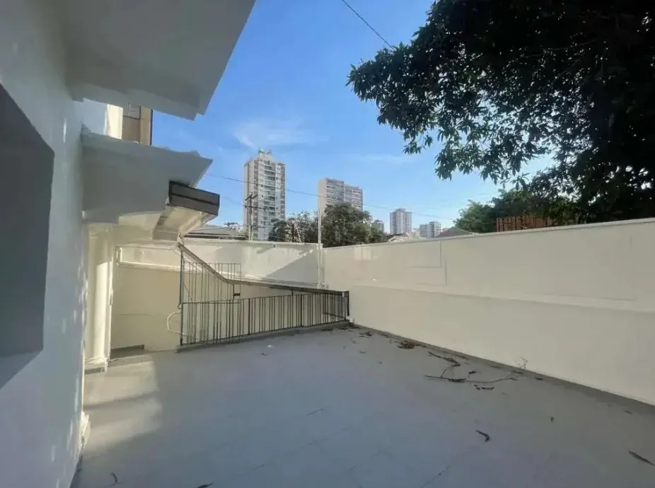 Imagem Casa para Venda em São Paulo, Perdizes, 3 dormitórios, 1 banheiro, 2 vagas