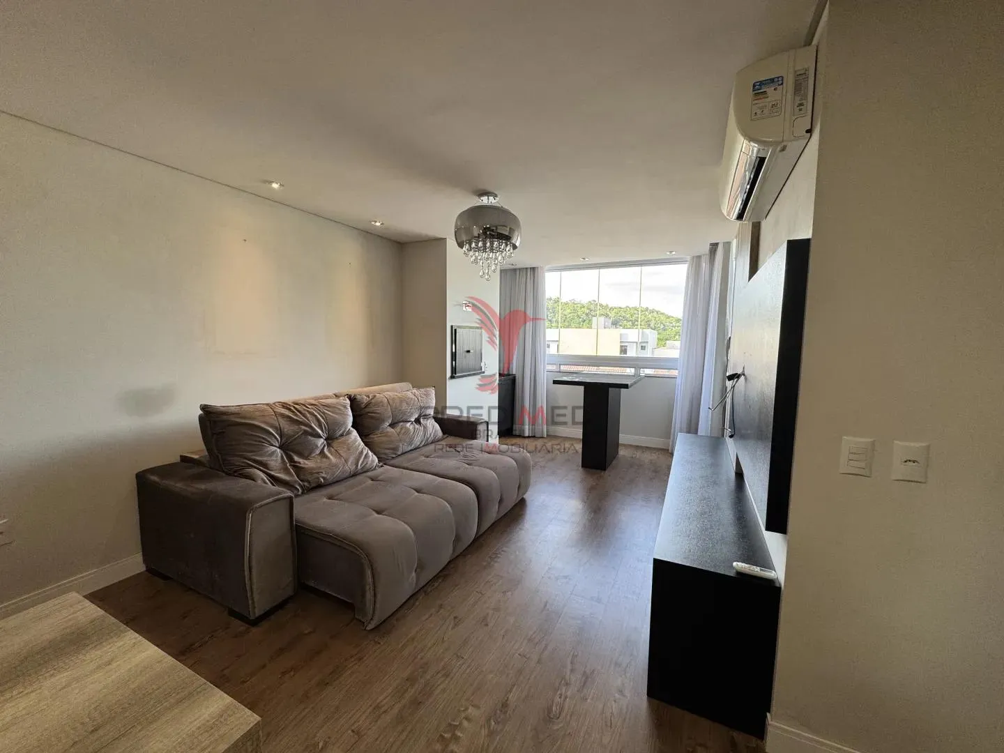 Imagem Apartamento Semi Mobiliado No Jaraguá Esquerdo