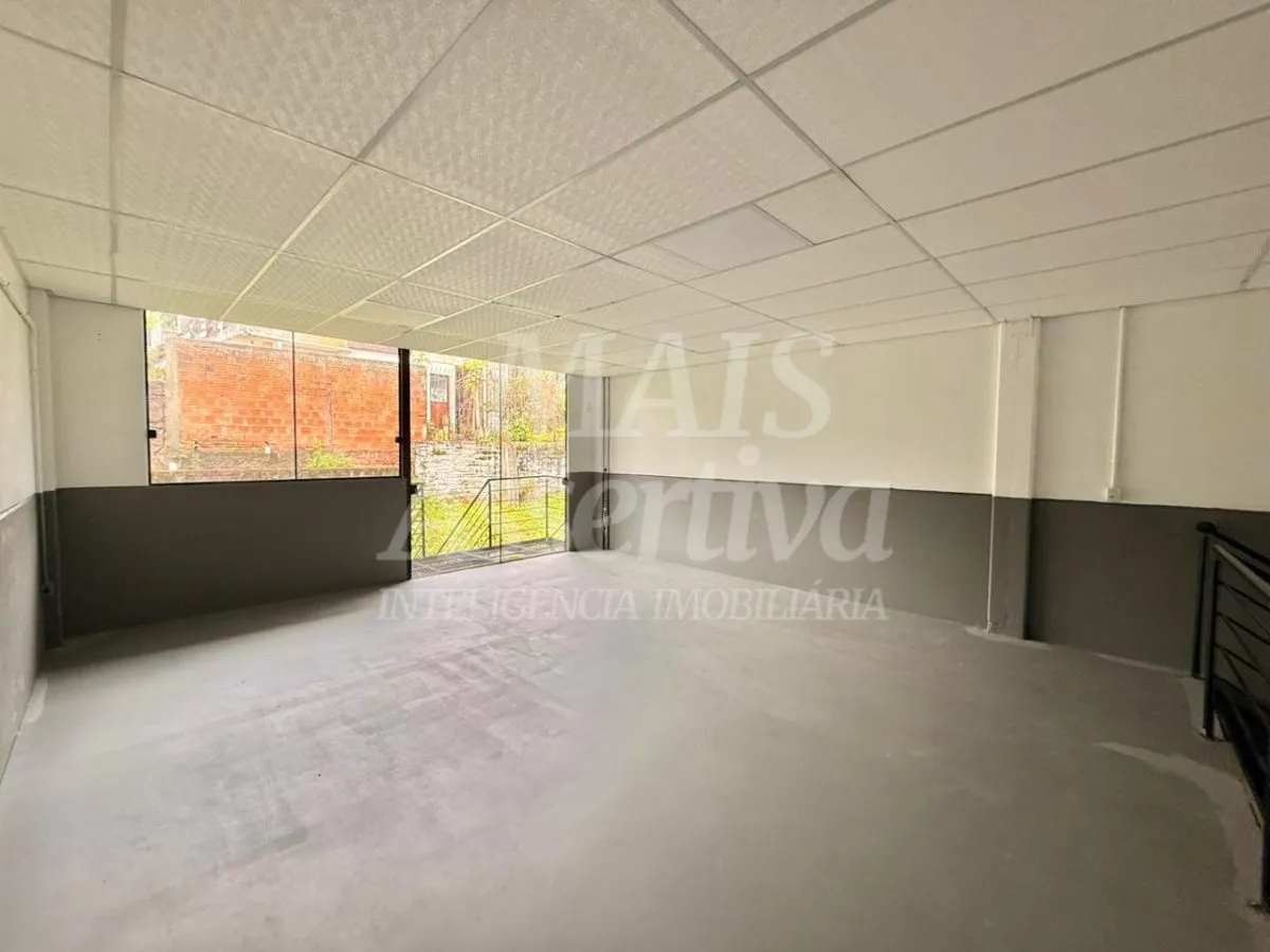 Imagem Ótima sala comercial para locação no bairro Operário em Novo Hamburgo - Com mezanino