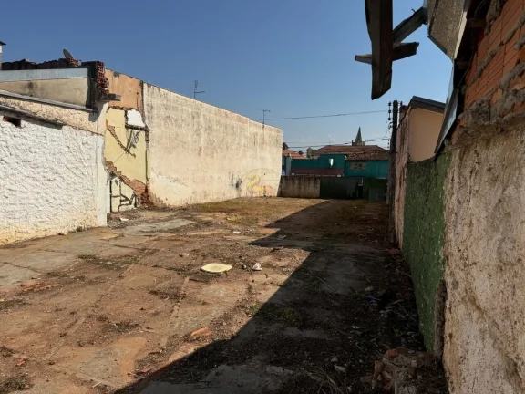 Imagem Invista no Centro de Itapetininga! Terreno Comercial 585 m² – Rua Quintino Bocaiuva