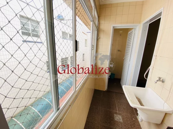 Imagem 3 Dormitórios em uma das melhores localizações no Gonzaga em Santos. R$ 430.000,00