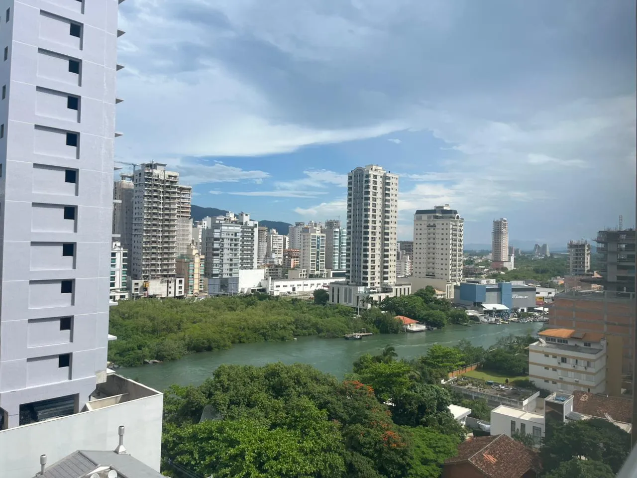 Imagem Apartamento à venda com 131.77m2 por R$ 2.600.000,00