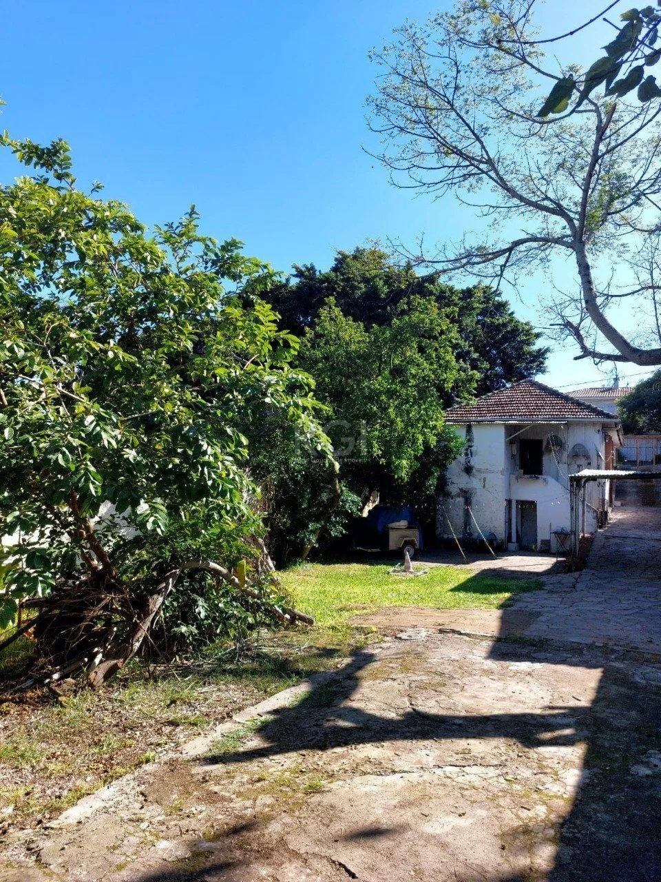 Imagem Terreno para Venda - 484m², 0 dormitórios, Cristal, Porto Alegre