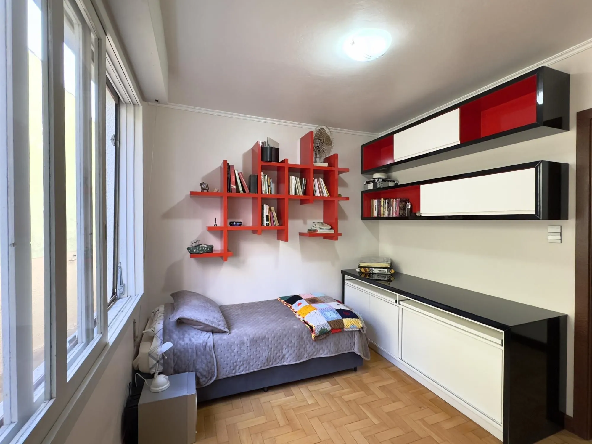 Imagem APARTAMENTO 2 DORMITÓRIOS SUPER CHARMOSO NO BAIRRO CENTRO HISTÓRICO