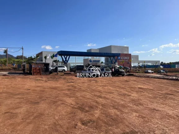 Imagem Terreno para alugar, 120 m² por R$ 550,00/mês - Madre Liliane - Igarapé/MG