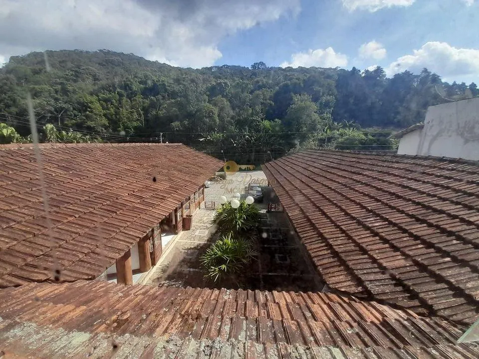 Imagem Comercial para Venda em Teresópolis / RJ no bairro Albuquerque