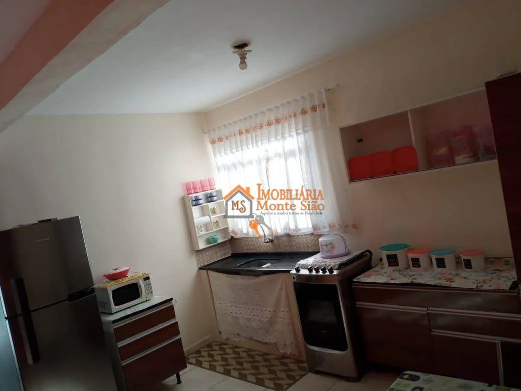 Imagem Sobrado com 2 dormitórios à venda, 90 m² por R$ 290.000,00 - Vila Ursulina - Itaquaquecetuba/SP
