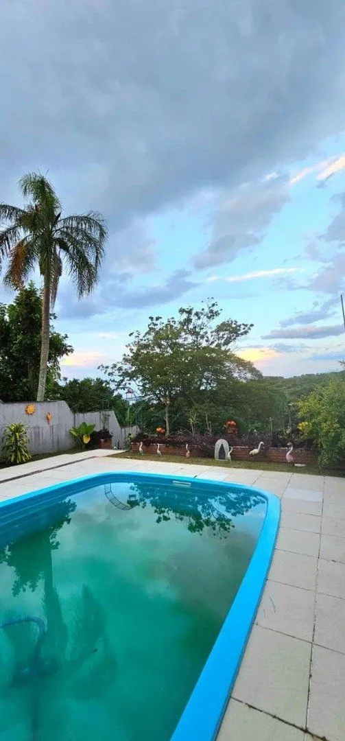 Imagem Casa para Venda - 350m², 5 dormitórios, sendo 1 suite, 6vagas - Cristal