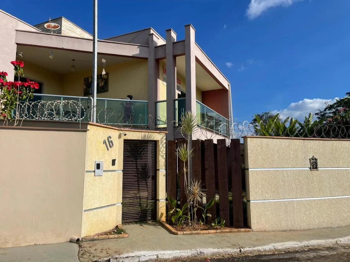 Foto do imóvel Vendo uma excelente casa em Crucilância/MG ( Valor 500.000,00 )