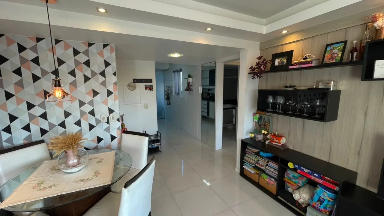 Imagem Apartamento 2 dormitório com vaga coberta no Passo d'Areia