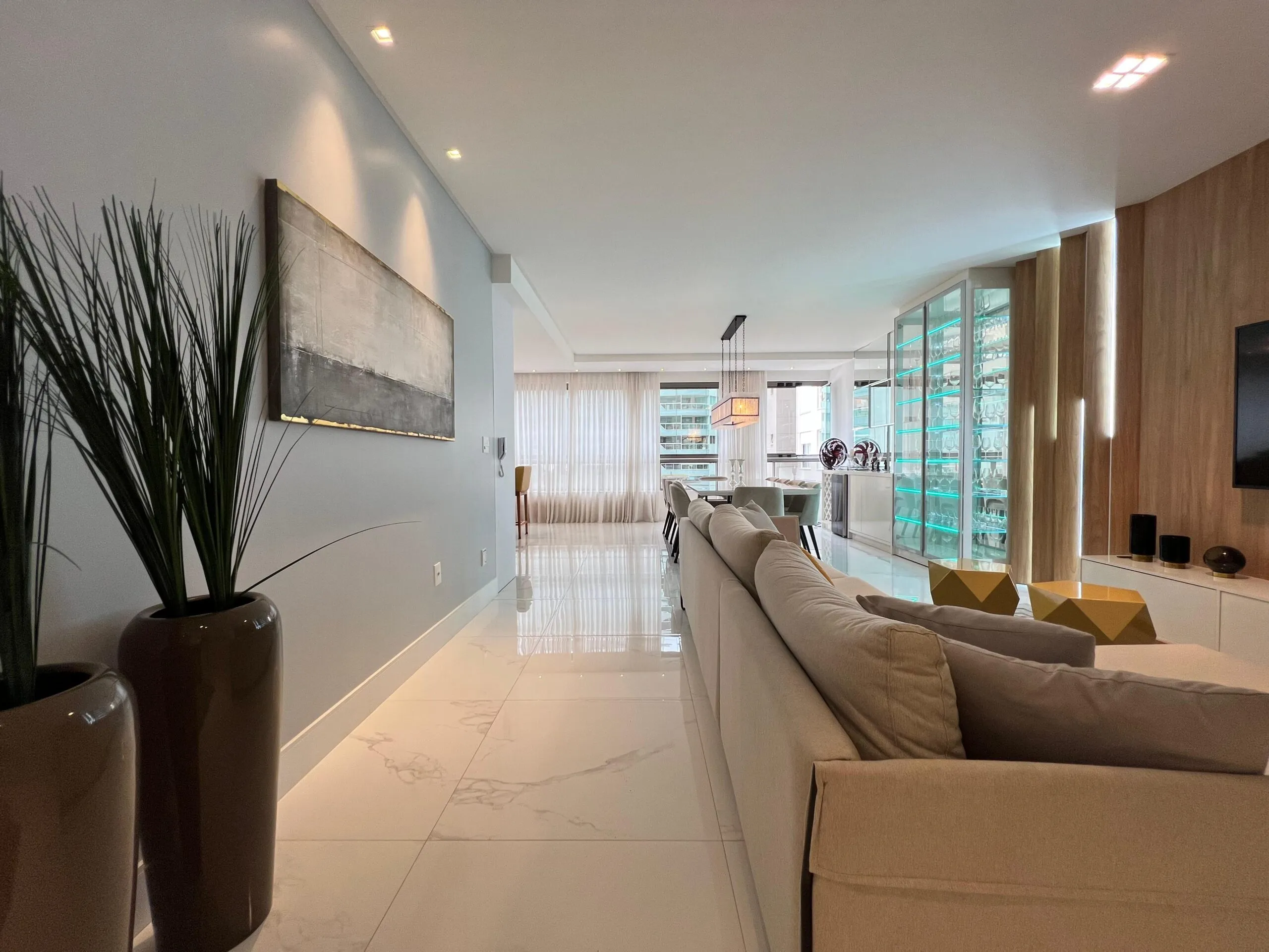 Imagem Apartamento à venda com 198m2 por R$ 3.500.000,00
