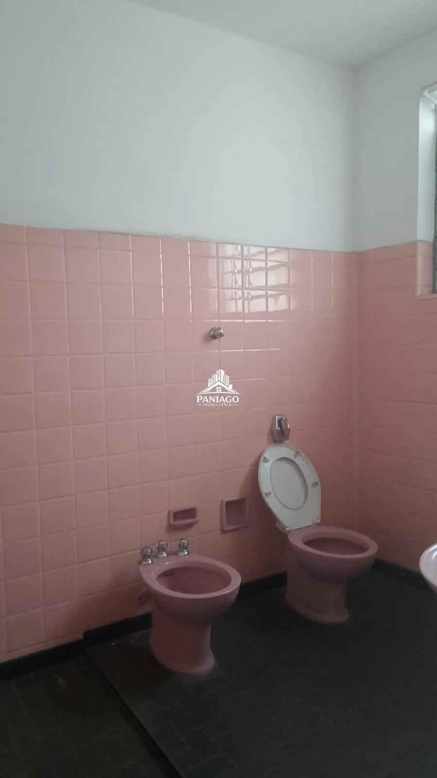 Imagem Casa Terreno Comercial à Venda na Avenida Miranda Reis em Cuiabá