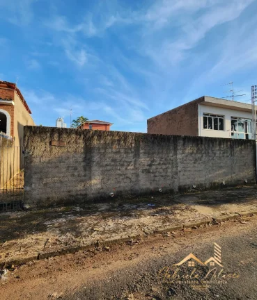 Imagem Terreno em ótima localização em bairro tradicional da cidade