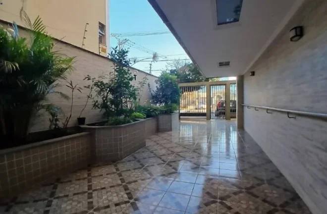 Imagem Apartamento 3 quartos, reformado, 02 Vagas, próximo ao CEFET