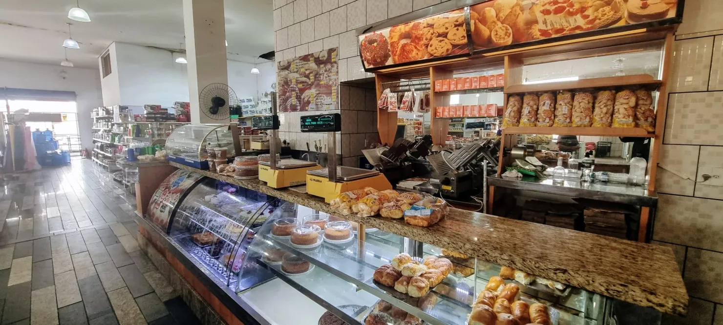 Imagem SUPERMERCADO COMPLETO COM MAIS DE 20 ANOS DE HISTÓRIA, CLIENTELA FIEL E DELIVERY PARA TODA A CIDADE À VENDA NA PALACETE IMOBILIÁRIA
