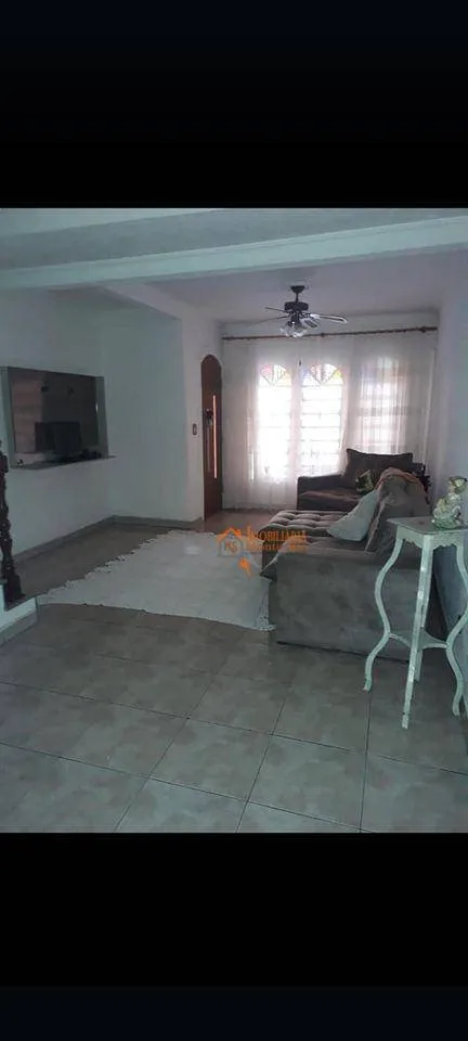 Imagem Sobrado com 3 dormitórios à venda, 2000 m² por R$ 692.000,00 - Jardim Pinhal - Guarulhos/SP