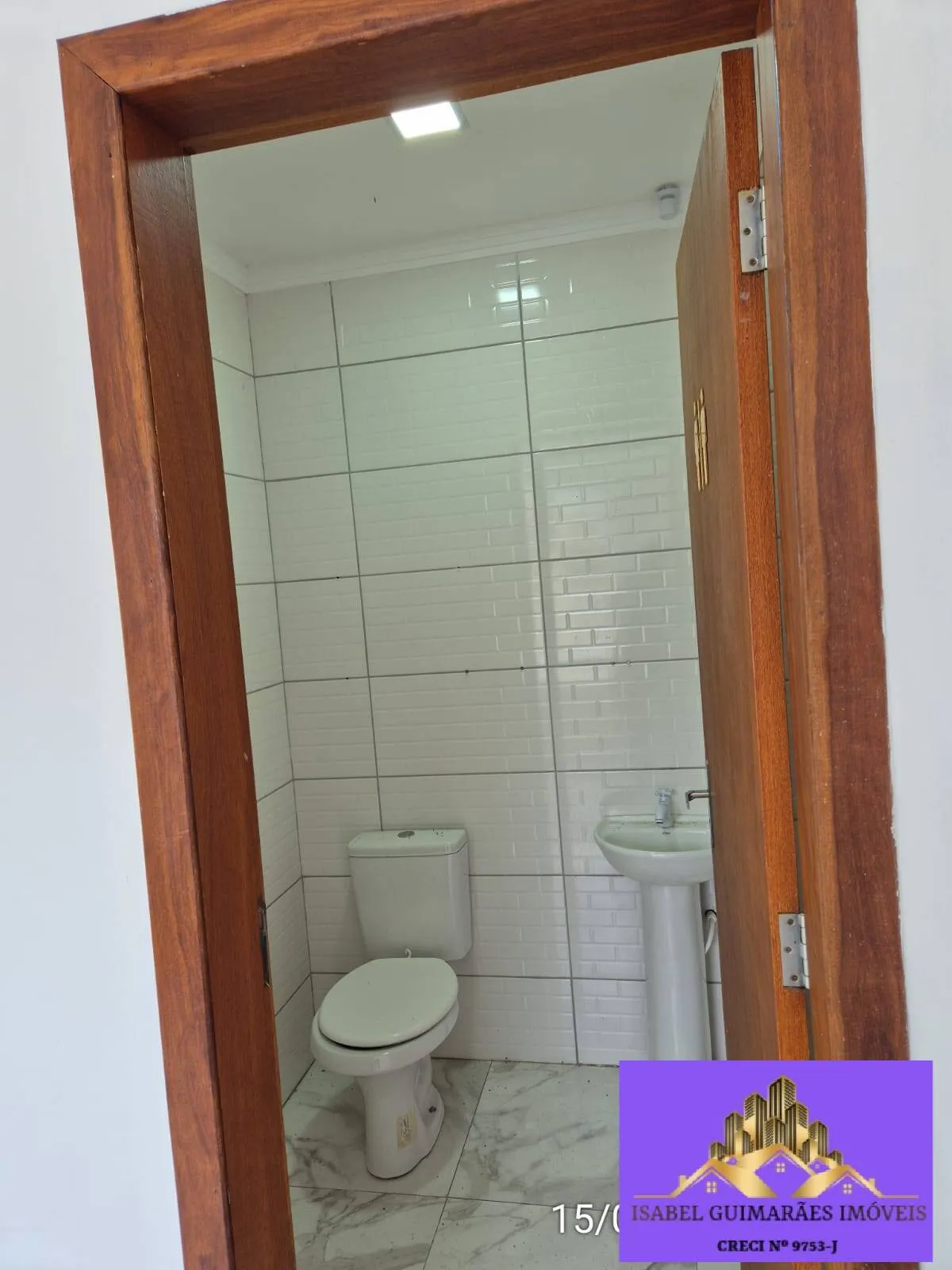 Imagem Alugo Sala Comercial Próxima da Avenida Principal, no Gravatá de Navegantes