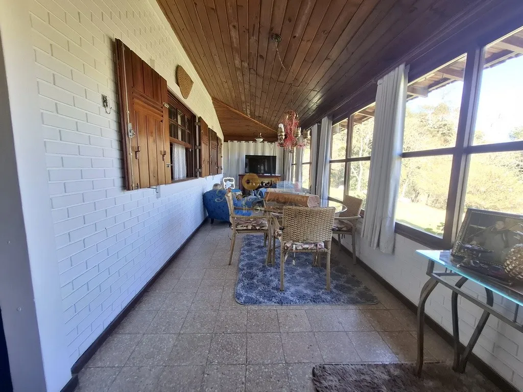 Imagem Casa para Venda em Teresópolis / RJ no bairro Albuquerque
