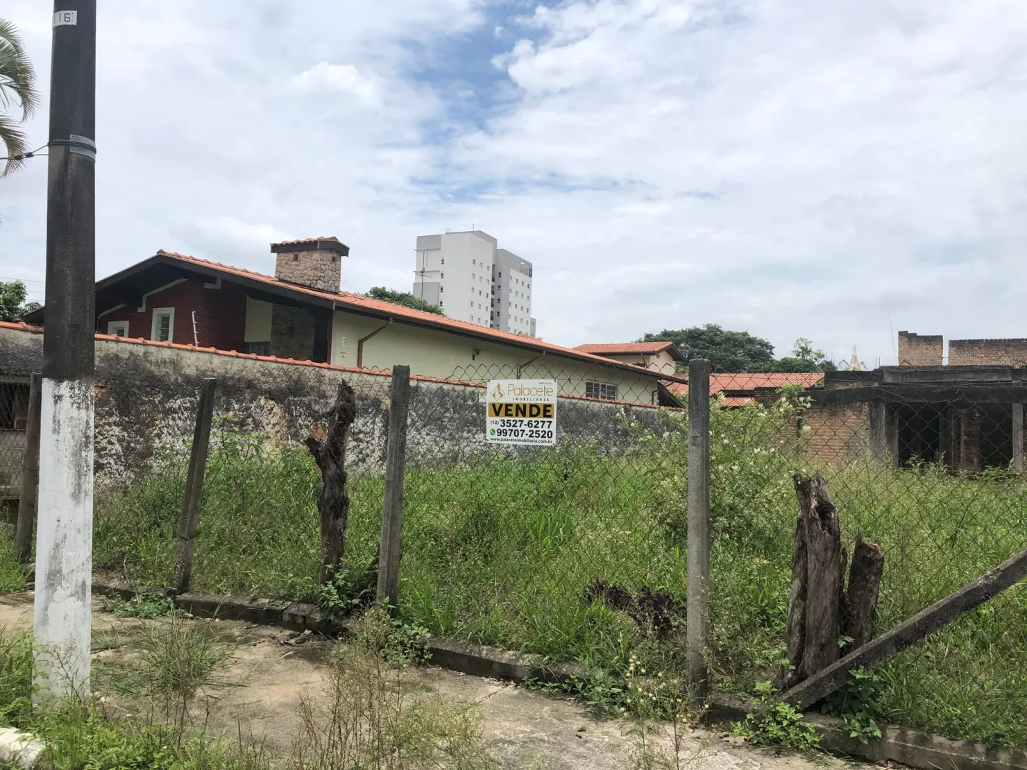 Imagem Terreno à venda 720M², Jardim Residencial Doutor Lessa, Pindamonhangaba - SP