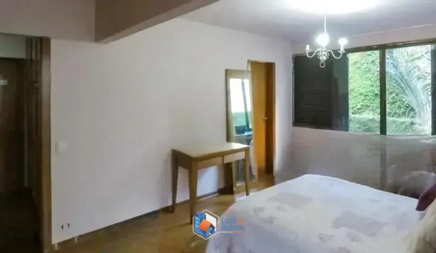 Imagem Casa para venda em Vila Mariana com 4 quartos, sendo 4 suítes, 336m²