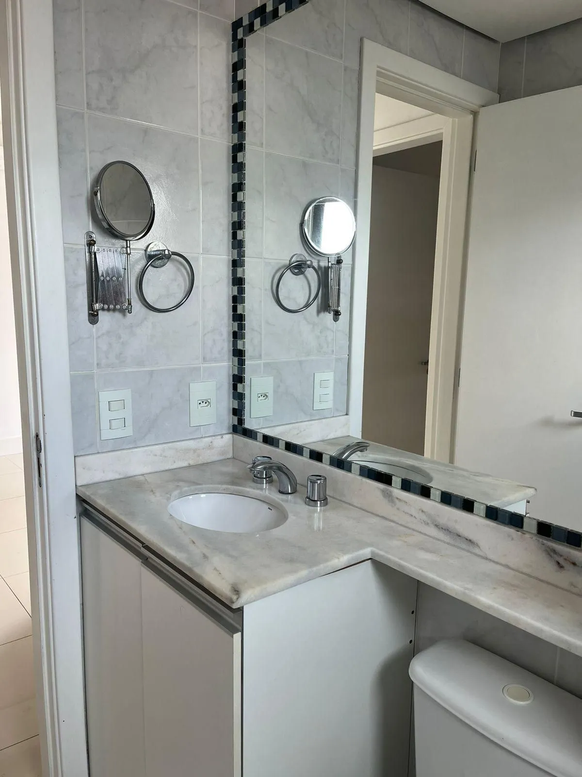 Imagem Apartamento a venda dois dormitórios, vaga e infra-estrutura