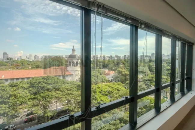 Imagem Sala Comercial de Alto Padrão no Jardim Paulista: 2 salas, 3 banheiros, 3 vagas de garagem, 68m² - São Paulo-SP