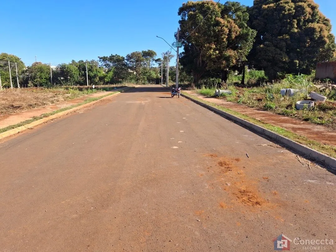 Foto do imóvel Terreno à venda, 400 m² por R$ 120.000,00 - Residencial Monjolo - Patos de Minas/MG