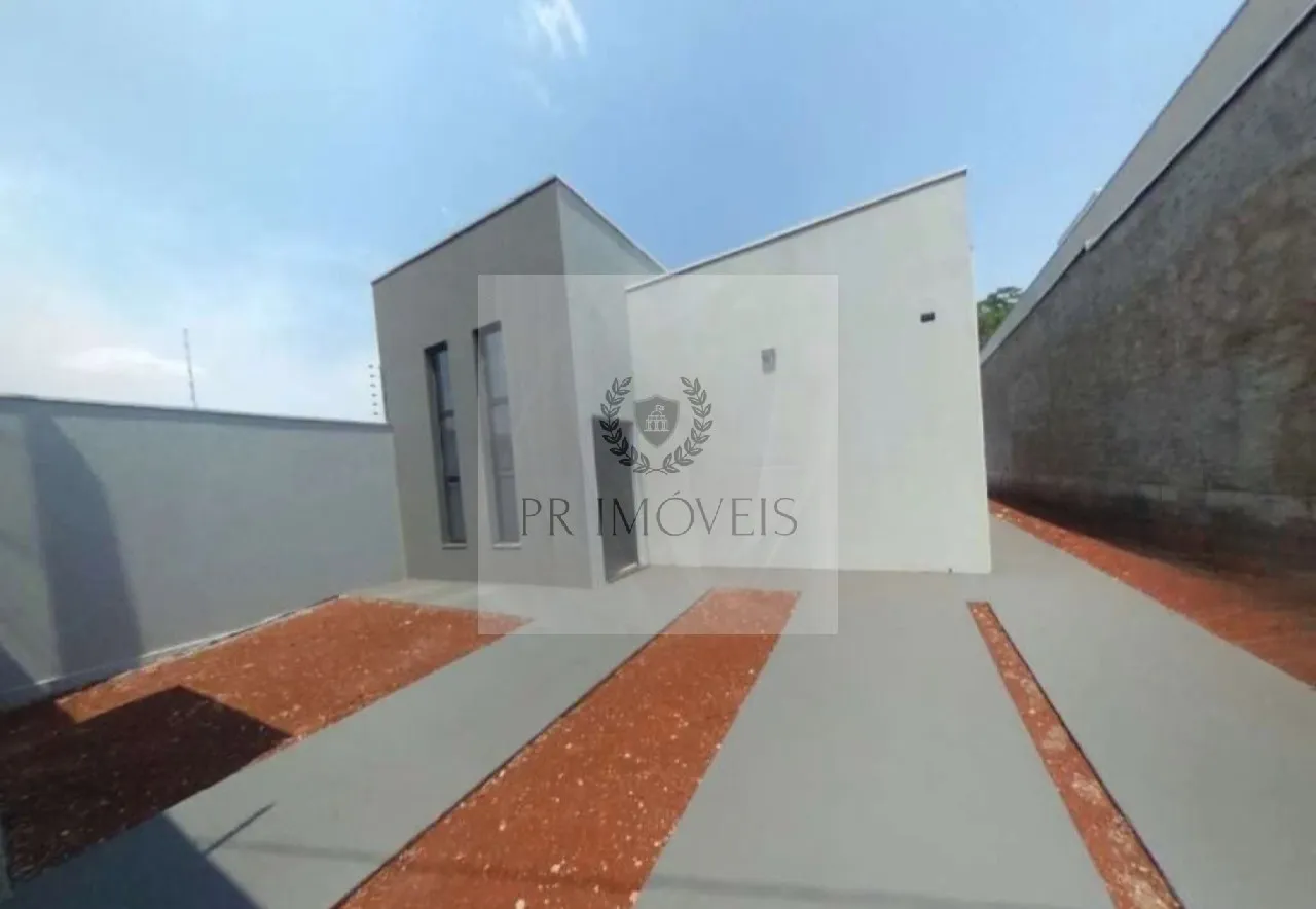 Foto do imóvel Imperdível: Casa à venda em Araraquara-SP, Residencial Ravena. 2 quartos, 1 suíte, 2 salas, 2 vagas de garagem. Confira!