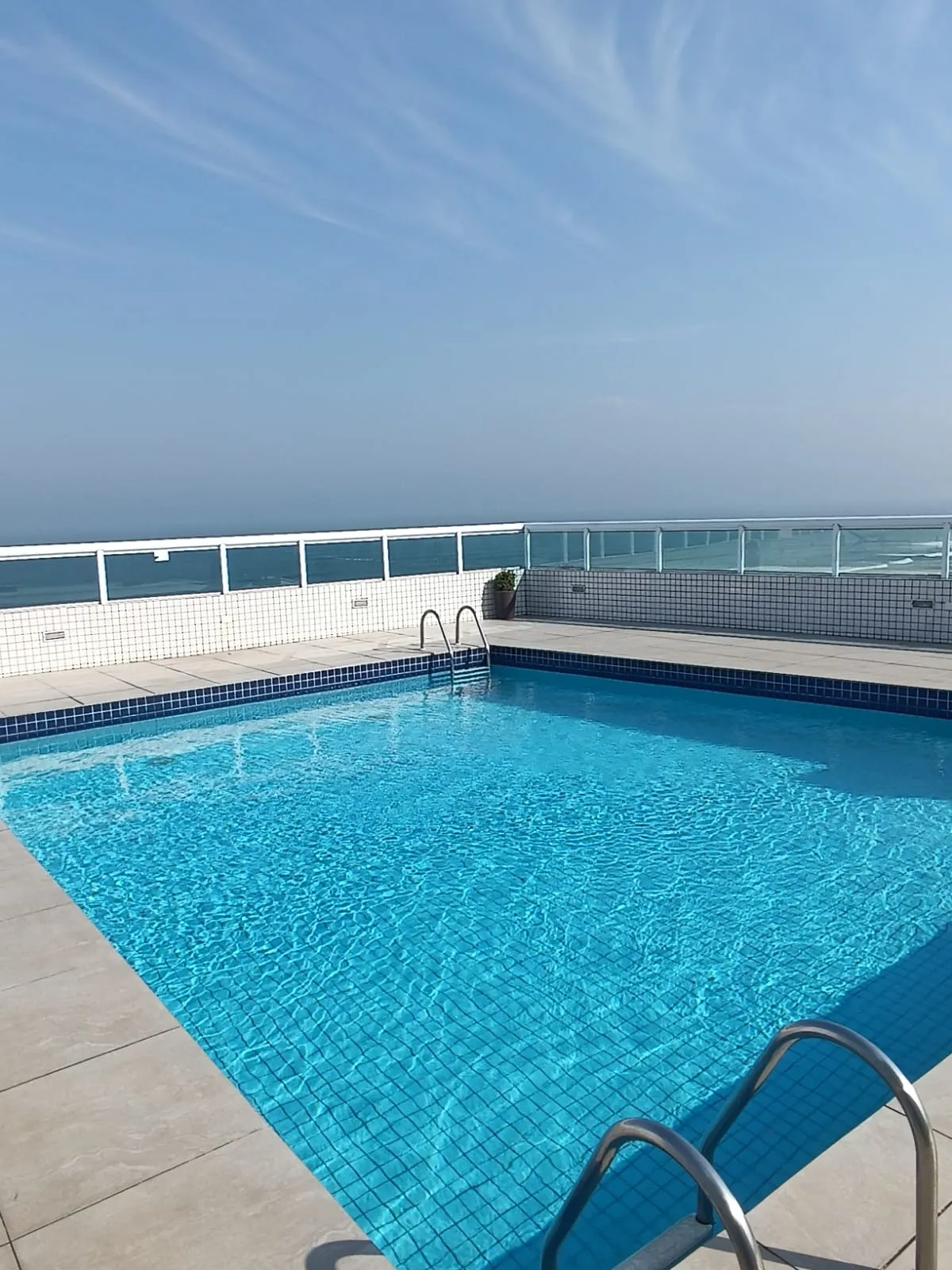 Foto do imóvel Elegante Apartamento com vista para o Mar na Praia Grande em Guilhermina, Praia Grande - SP
