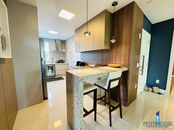 Imagem Apartamento Frente Mar para Venda em Itajaí, CENTRO, 3 dormitórios, 3 suítes, 5 banheiros, 2 vagas