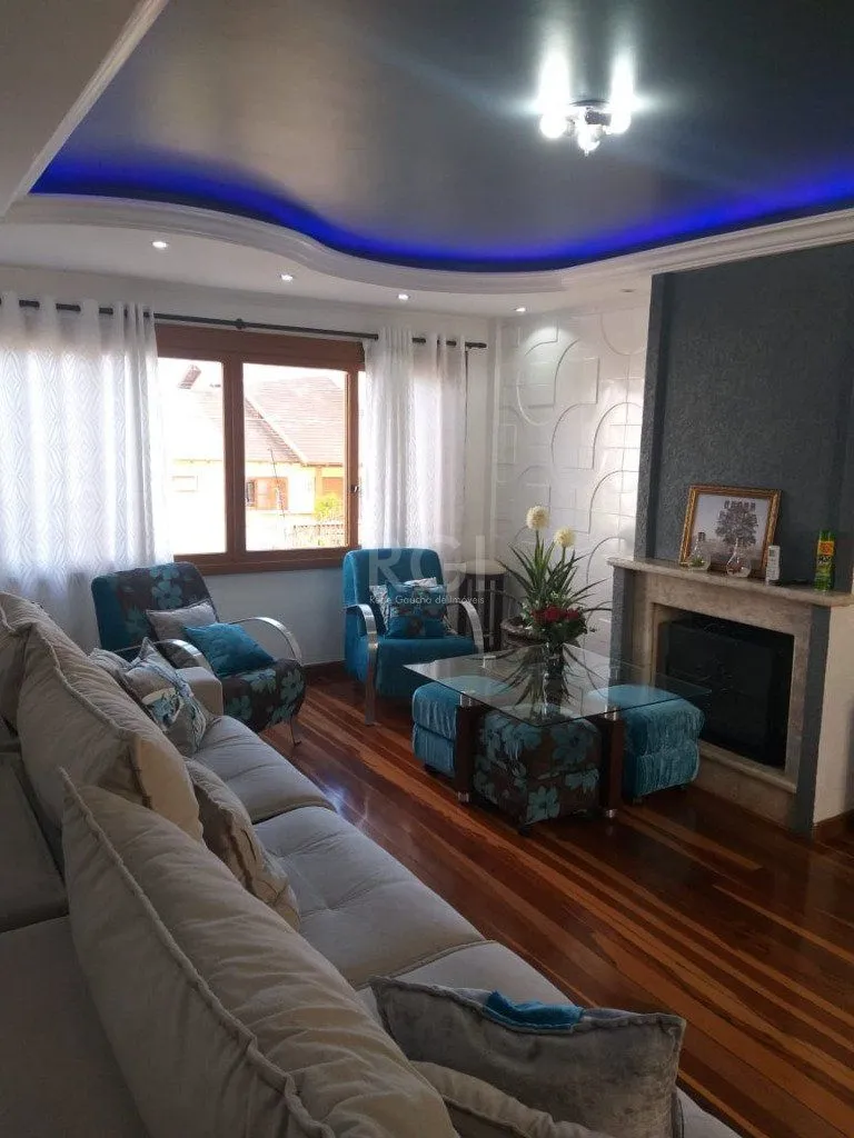 Imagem Casa Condominio para Venda - 237.24m², 3 dormitórios, sendo 1 suites, 2 vagas - Alto Petrópolis