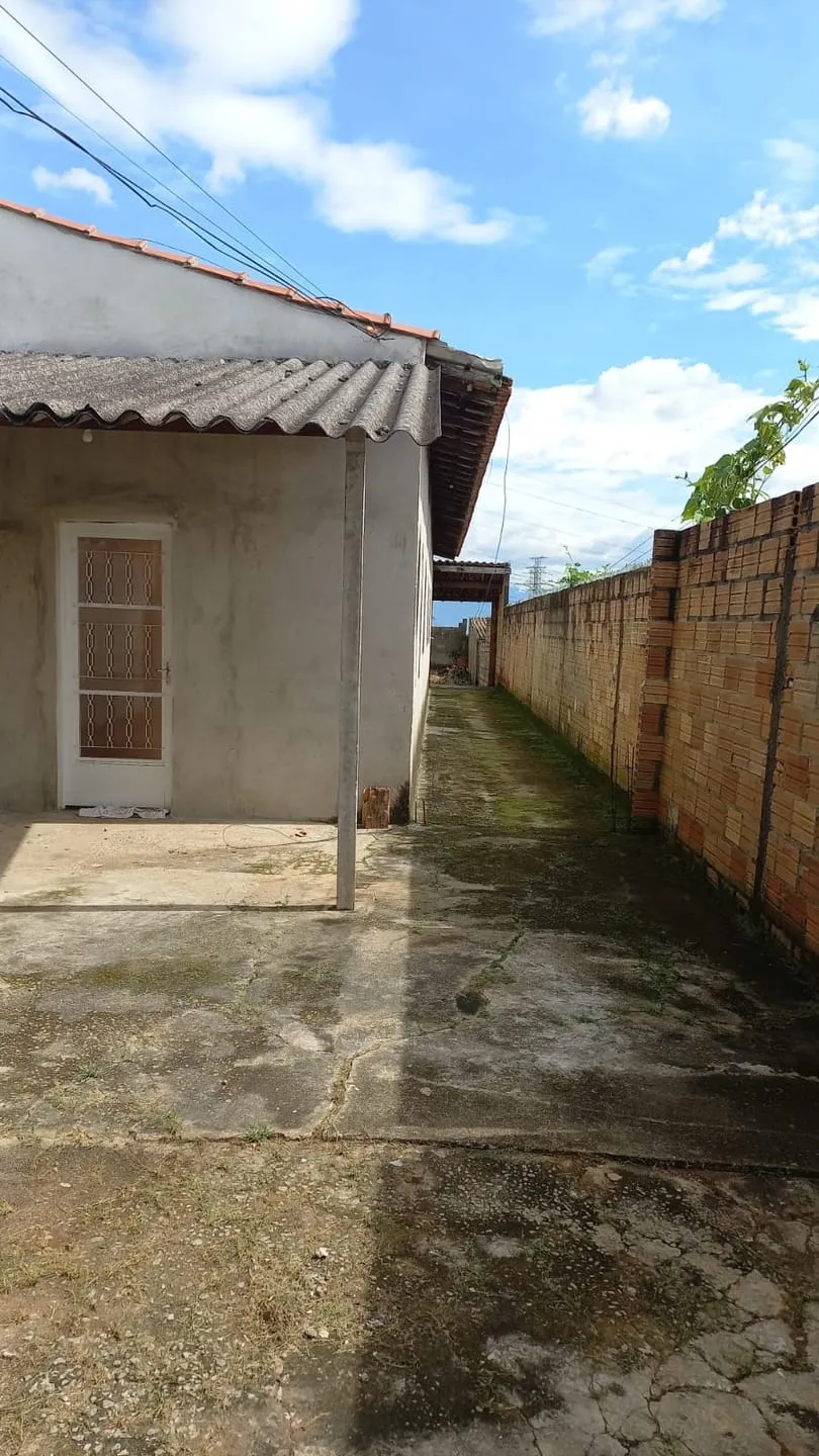 Imagem Casa à venda 2 Quartos, 4 Vagas, 312M², Chácara São Silvestre, Taubaté - SP